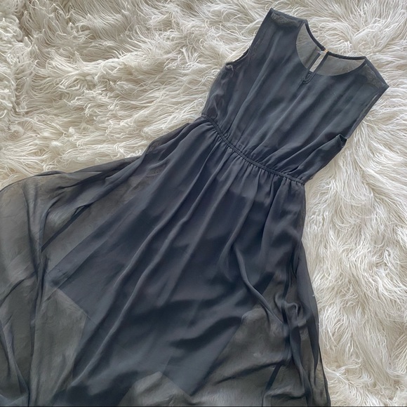 SOLD - Semi-Formal Dress - Picture 3 of 4